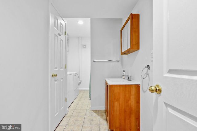 437,439,441,443,&445 KENNETH SQUARE, Baltimore, MD 21212