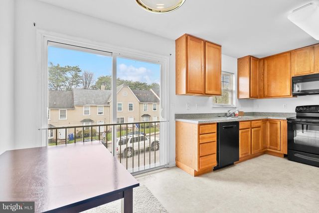 437,439,441,443,&445 KENNETH SQUARE, Baltimore, MD 21212