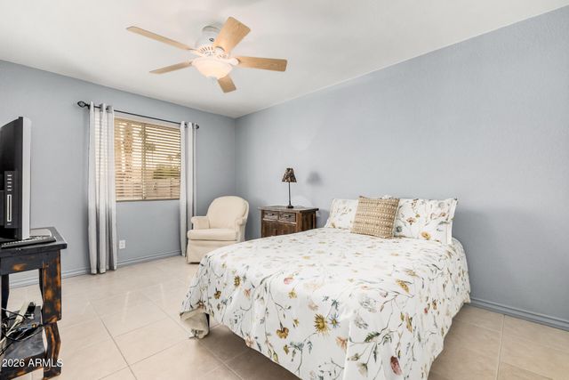 10765 E SAHUARO Drive, Scottsdale, AZ 85259