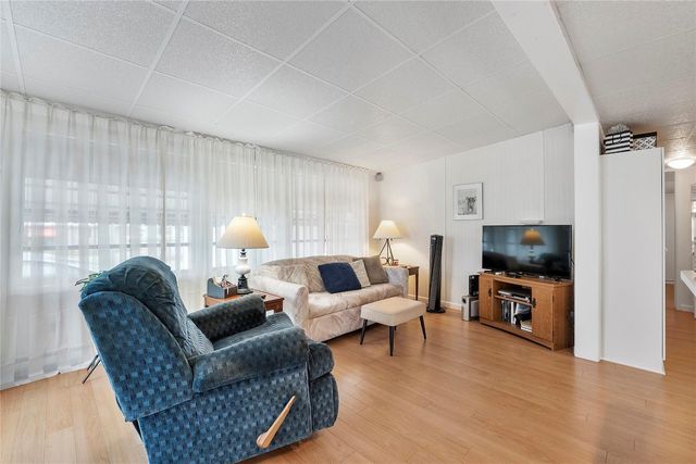 8557 SW 15th Court, Davie, FL 33324