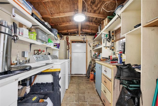 8557 SW 15th Court, Davie, FL 33324