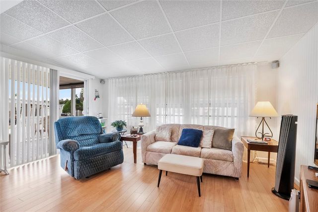 8557 SW 15th Court, Davie, FL 33324