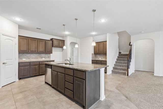 15720 Barton Ridge Drive, Fort Worth, TX 76177