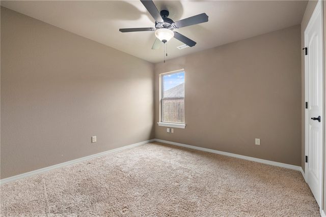 6305 S 44th Place, Rogers, AR 72758