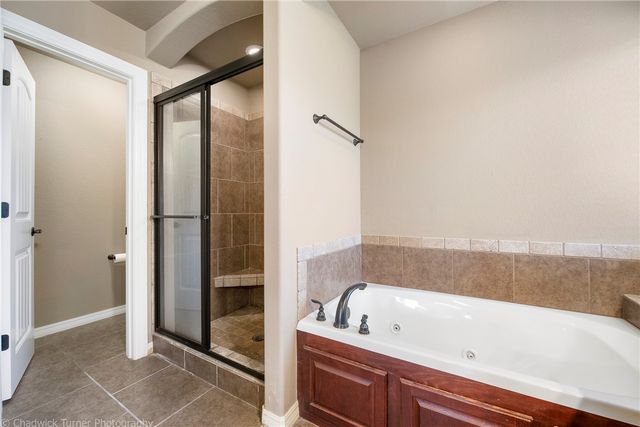 6305 S 44th Place, Rogers, AR 72758