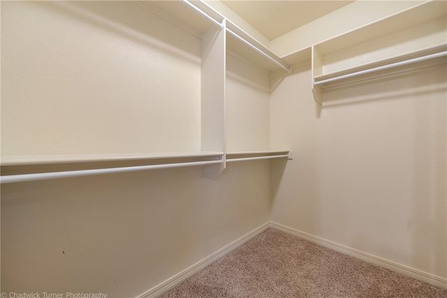 6305 S 44th Place, Rogers, AR 72758