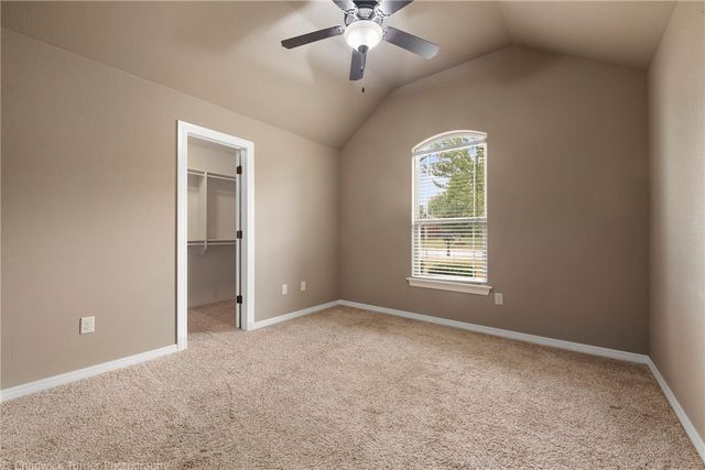 6305 S 44th Place, Rogers, AR 72758