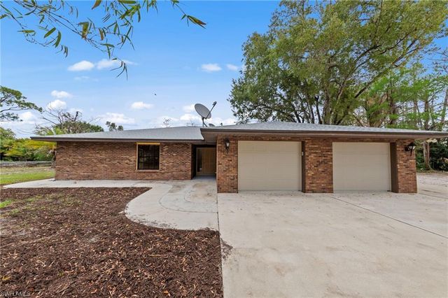 7231 Westwood Acres RD, Fort Myers, FL 33905