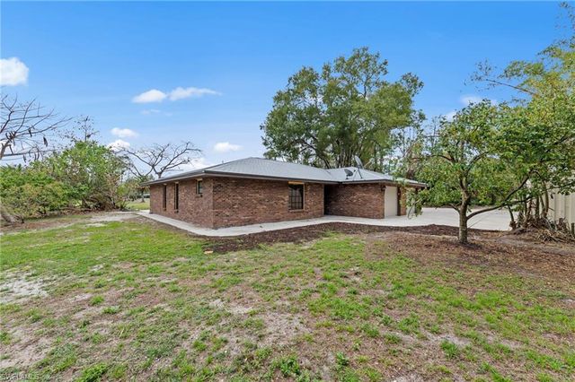 7231 Westwood Acres RD, Fort Myers, FL 33905