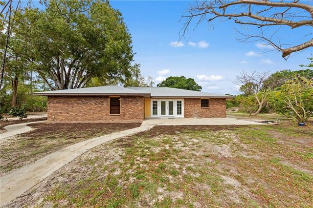 7231 Westwood Acres RD, Fort Myers, FL 33905