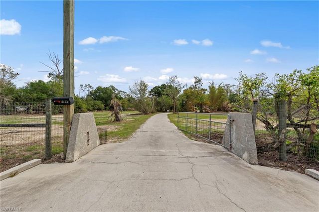 7231 Westwood Acres RD, Fort Myers, FL 33905
