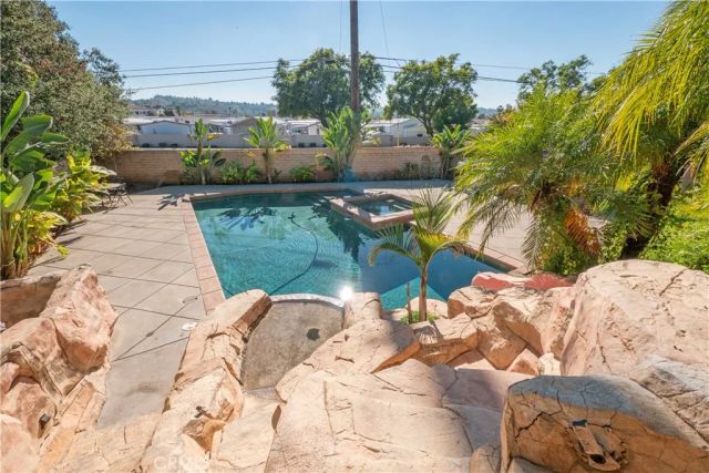 1226 Stratford Lane, San Dimas, CA 91773