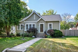 4111 Vincent Avenue N, Minneapolis, MN 55412