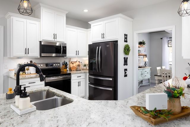 155 Lee Road 2213, Salem, AL 36874