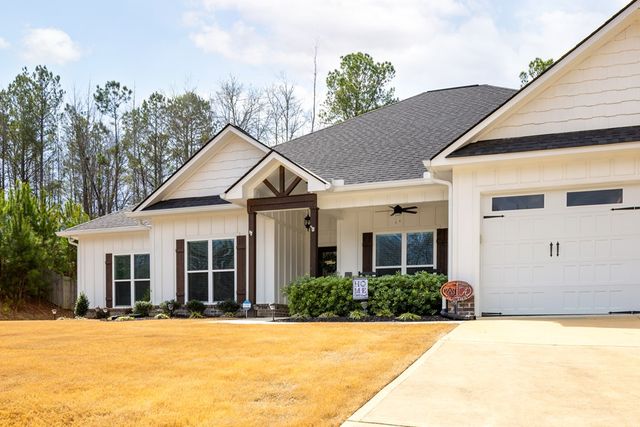 155 Lee Road 2213, Salem, AL 36874