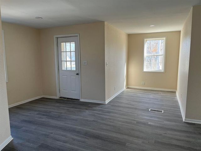 458 S Float Avenue, Freeport, IL 61032