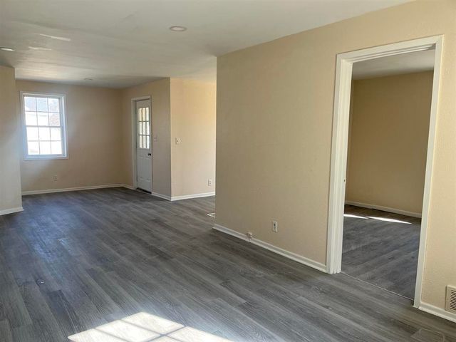 458 S Float Avenue, Freeport, IL 61032