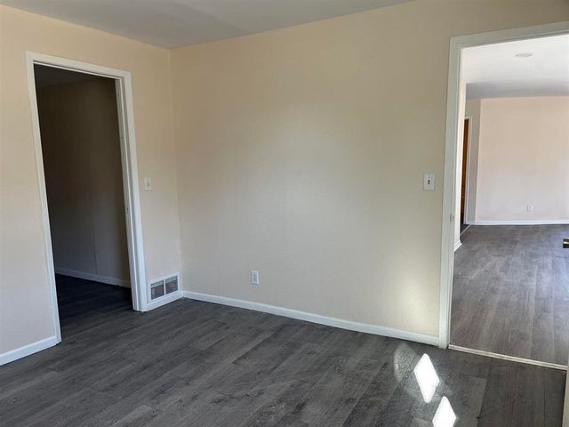 458 S Float Avenue, Freeport, IL 61032