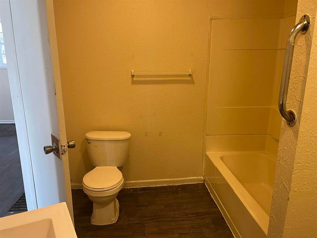 458 S Float Avenue, Freeport, IL 61032