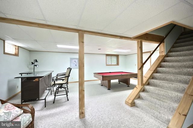 2380 BARRISTER DR, York, PA 17404