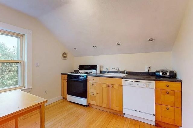 18 Tewksbury St. 2, Winthrop, MA 02152