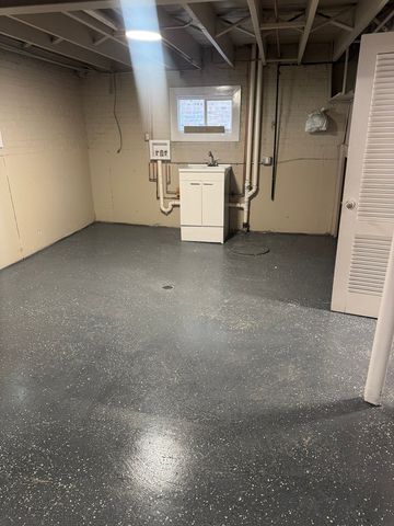 3535 S 55th Avenue, Cicero, IL 60804