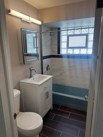 3535 S 55th Avenue, Cicero, IL 60804