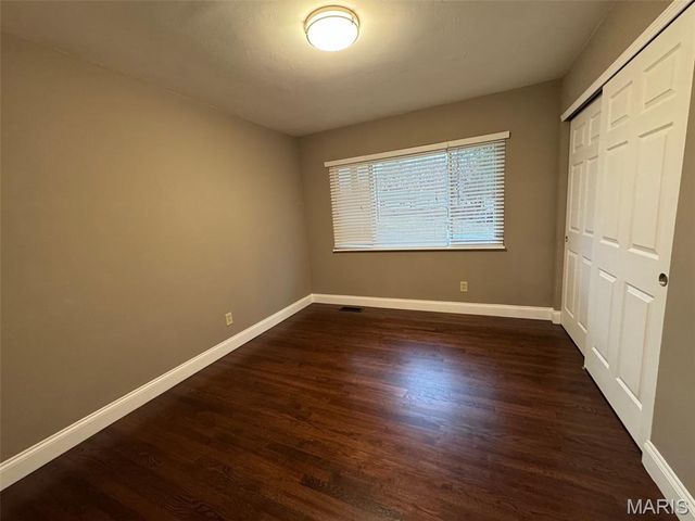 701 Fernview Drive, Creve Coeur, MO 63141