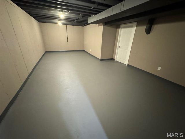 701 Fernview Drive, Creve Coeur, MO 63141