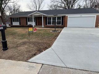 701 Fernview Drive, Creve Coeur, MO 63141