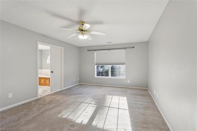 403 Hounds CHSE, Yorktown, VA 23693