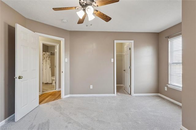 403 Hounds CHSE, Yorktown, VA 23693