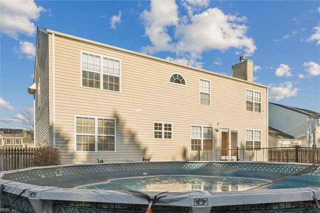 403 Hounds CHSE, Yorktown, VA 23693