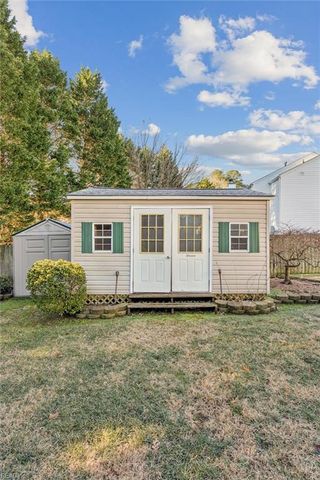 403 Hounds CHSE, Yorktown, VA 23693