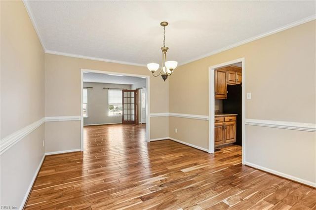 403 Hounds CHSE, Yorktown, VA 23693