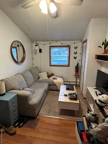 30 Stewart St., Bay Shore, NY 11706