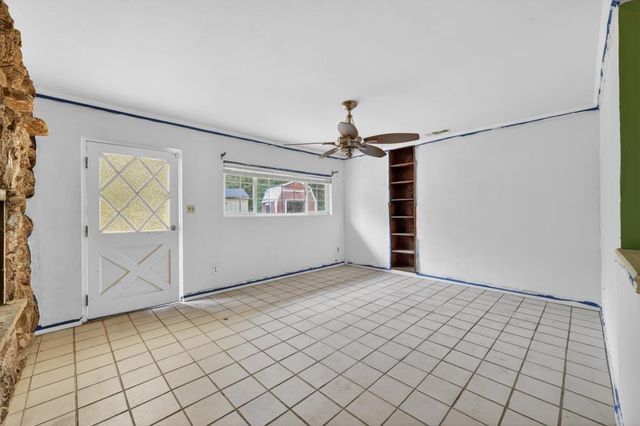 60 Dawn Ln, Placerville, CA 95667