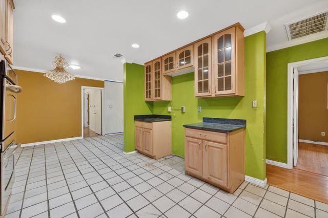 60 Dawn Ln, Placerville, CA 95667