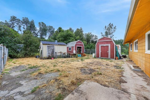 60 Dawn Ln, Placerville, CA 95667