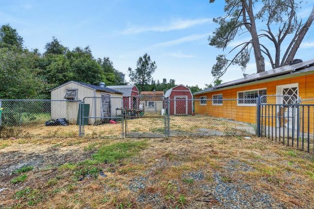 60 Dawn Ln, Placerville, CA 95667