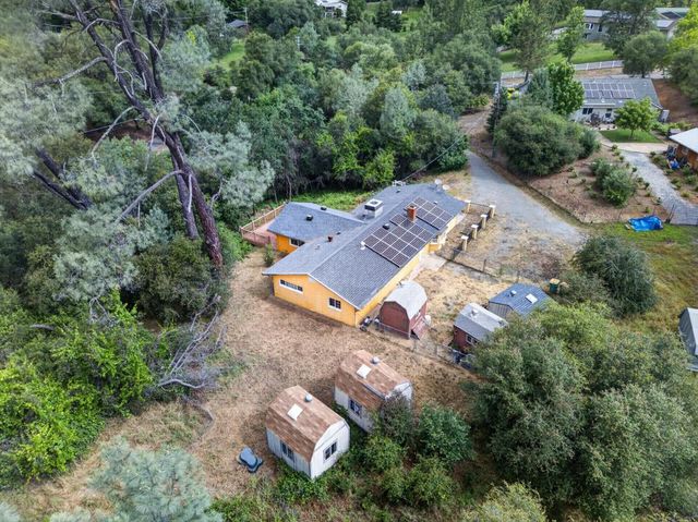 60 Dawn Ln, Placerville, CA 95667