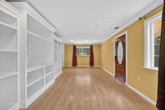 60 Dawn Ln, Placerville, CA 95667