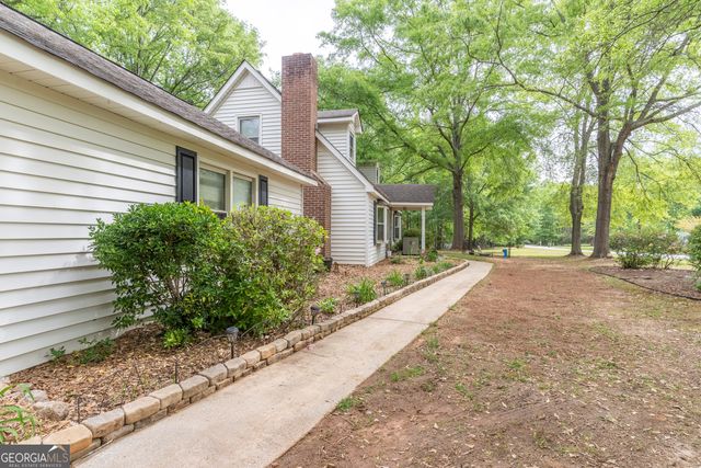 210 Bernice Drive, Bogart, GA 30622