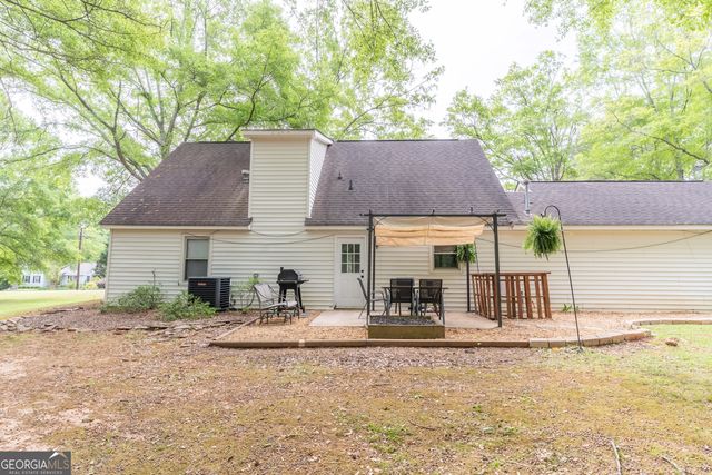 210 Bernice Drive, Bogart, GA 30622