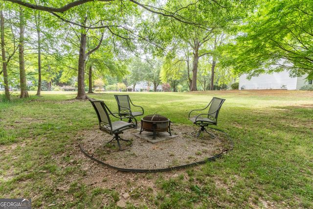 210 Bernice Drive, Bogart, GA 30622