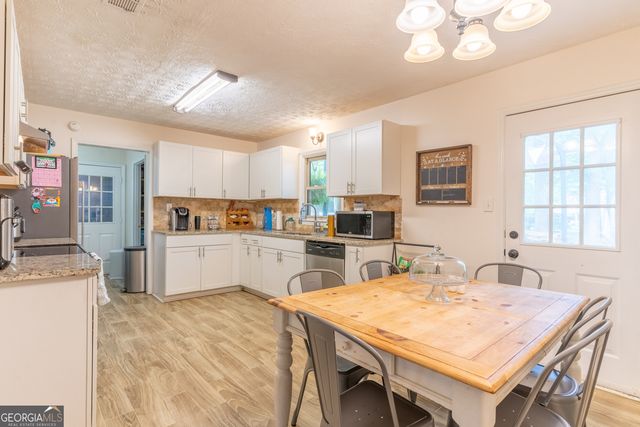 210 Bernice Drive, Bogart, GA 30622
