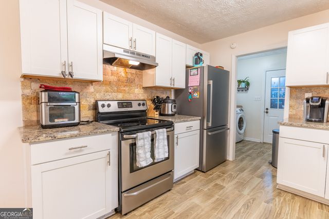 210 Bernice Drive, Bogart, GA 30622
