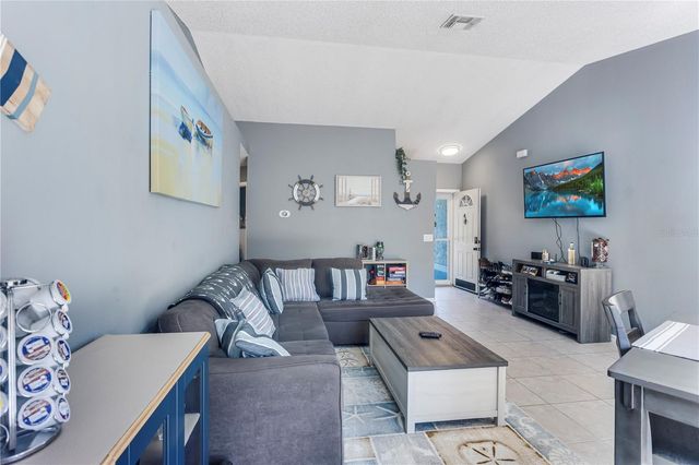 1220 CATHERINE STREET, Orange City, FL 32763