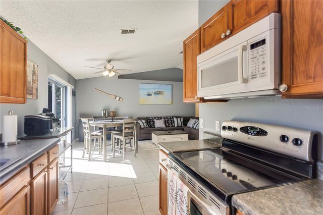 1220 CATHERINE STREET, Orange City, FL 32763