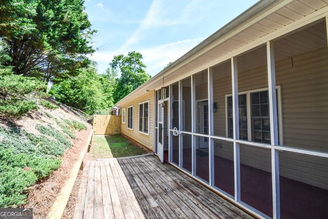 129 Leyland Hills Drive, Clarkesville, GA 30523